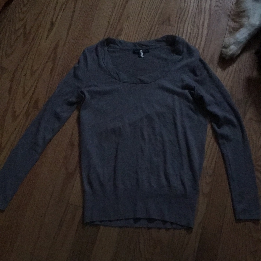 Gray Banana Republic pullover sweater